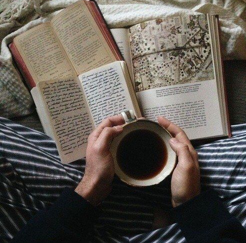 books_coffee